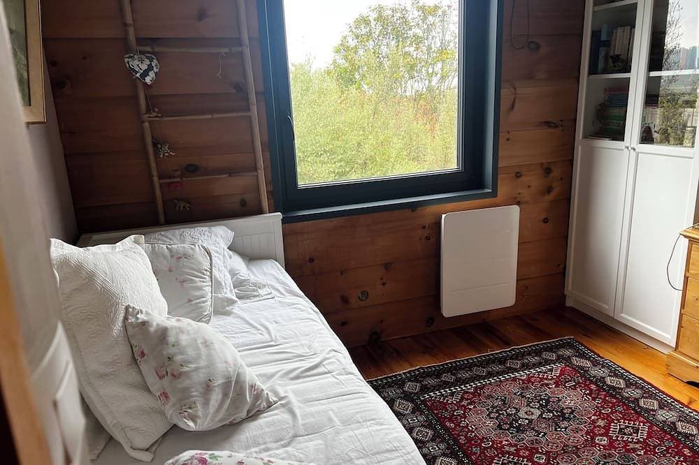 Foto 4 von 19: Villa with access to lapin plage, view of the marsh, not overlooked. Restful.