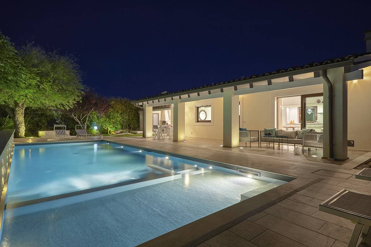 Foto 6 von 23: Villa Scarlet con piscina privata