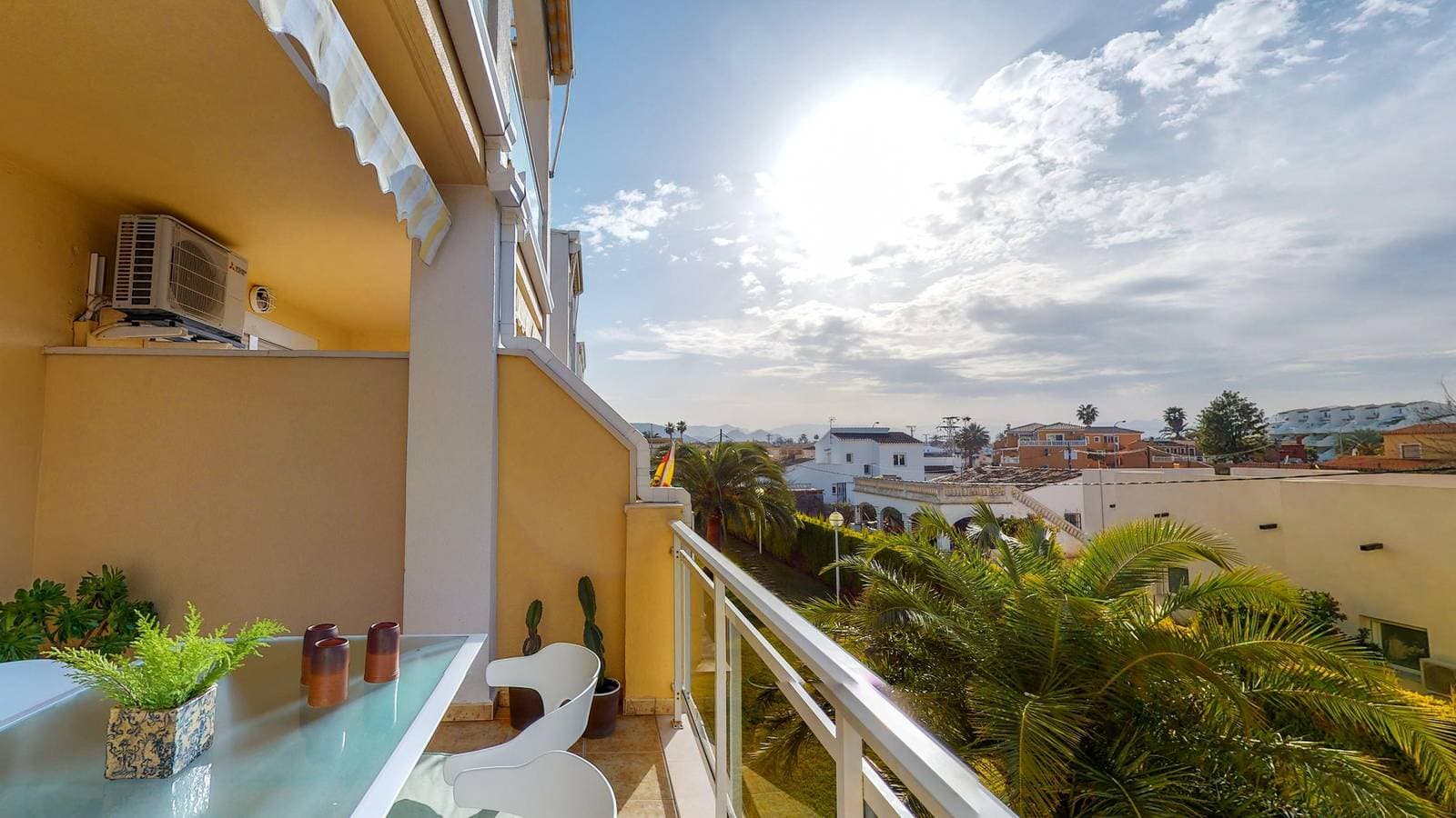 Foto 8 von 39: Fabelhaftes Appartement mit Wifi, A/C und fußläufig zum Strand