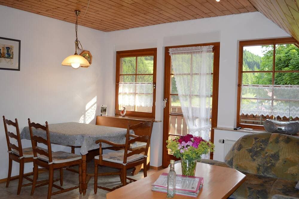 Foto 10 von 12: Ferienwohnung im Schwarzwald mit großem Balkon
