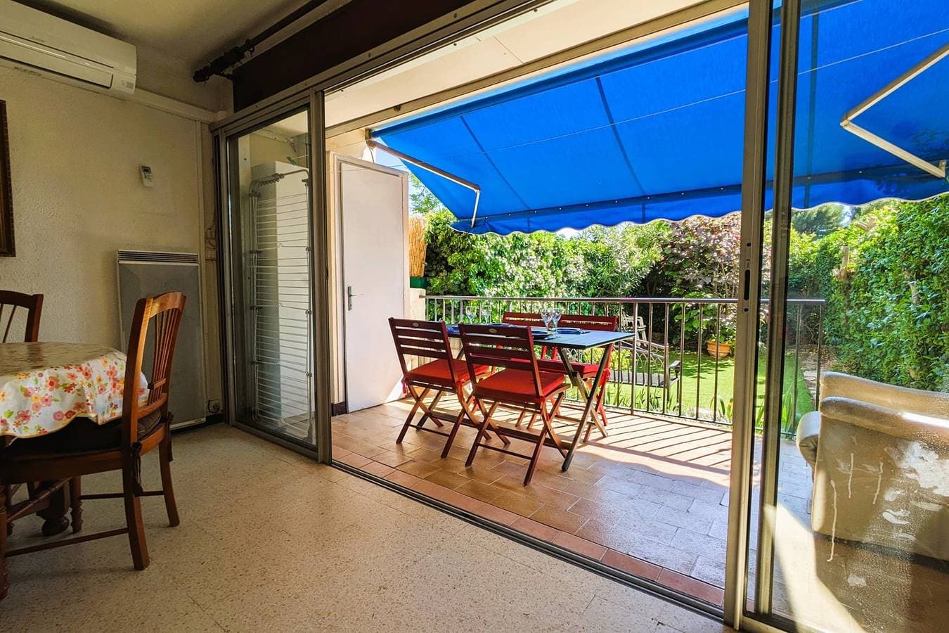 Foto 9 von 14: Nice T2 with terrace in Saint-Cyr-sur-Mer