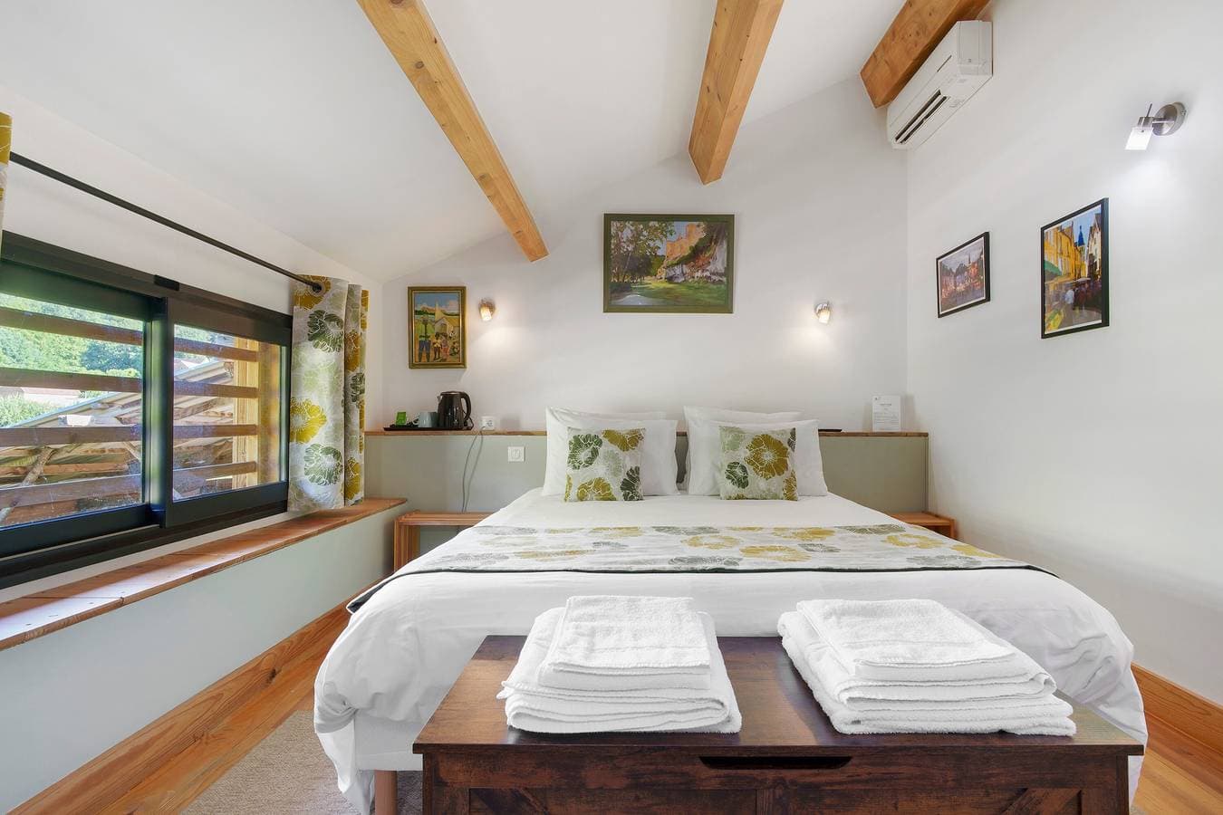 Foto 5 von 35: Gästezimmer „Le Séchoir de Saint Vincent - Enéa“ nahe Sarlat – Pool, WLAN, Klimaanlage