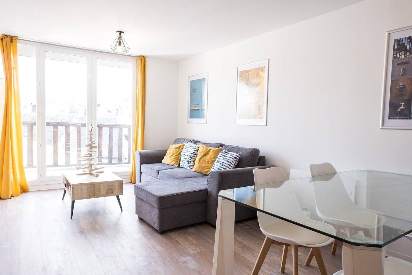 Foto 2 von 14: Charmante 2-Zimmer-Wohnung mit Balkon und WLAN – Bagnères-de-Bigorre