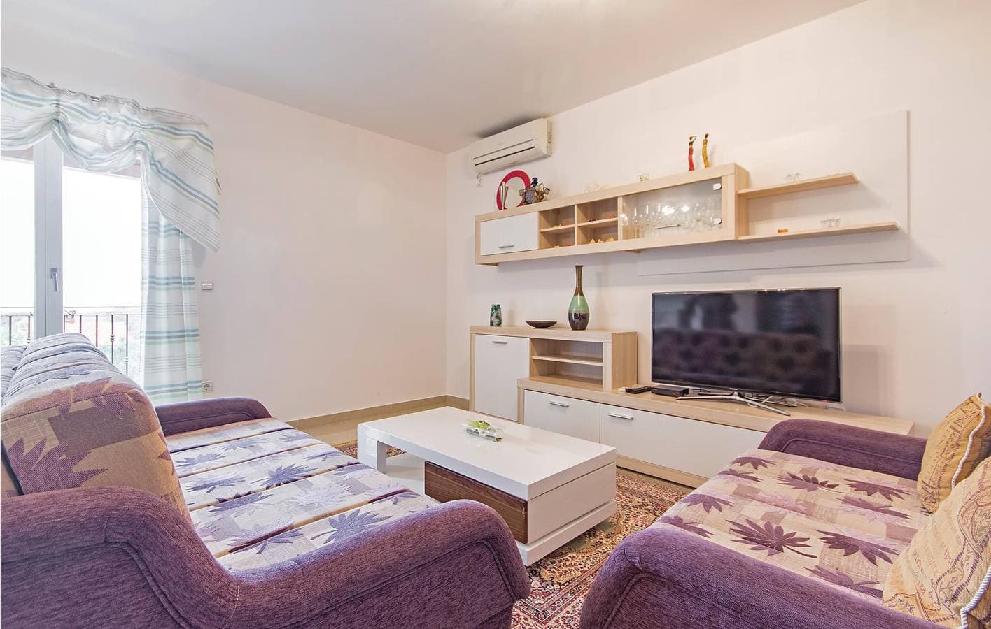 Foto 13 von 28: Gemütliche Ferienwohnung mit Pool und Terrasse, 2,5 km vom Stadtzentrum von Galizana entfernt