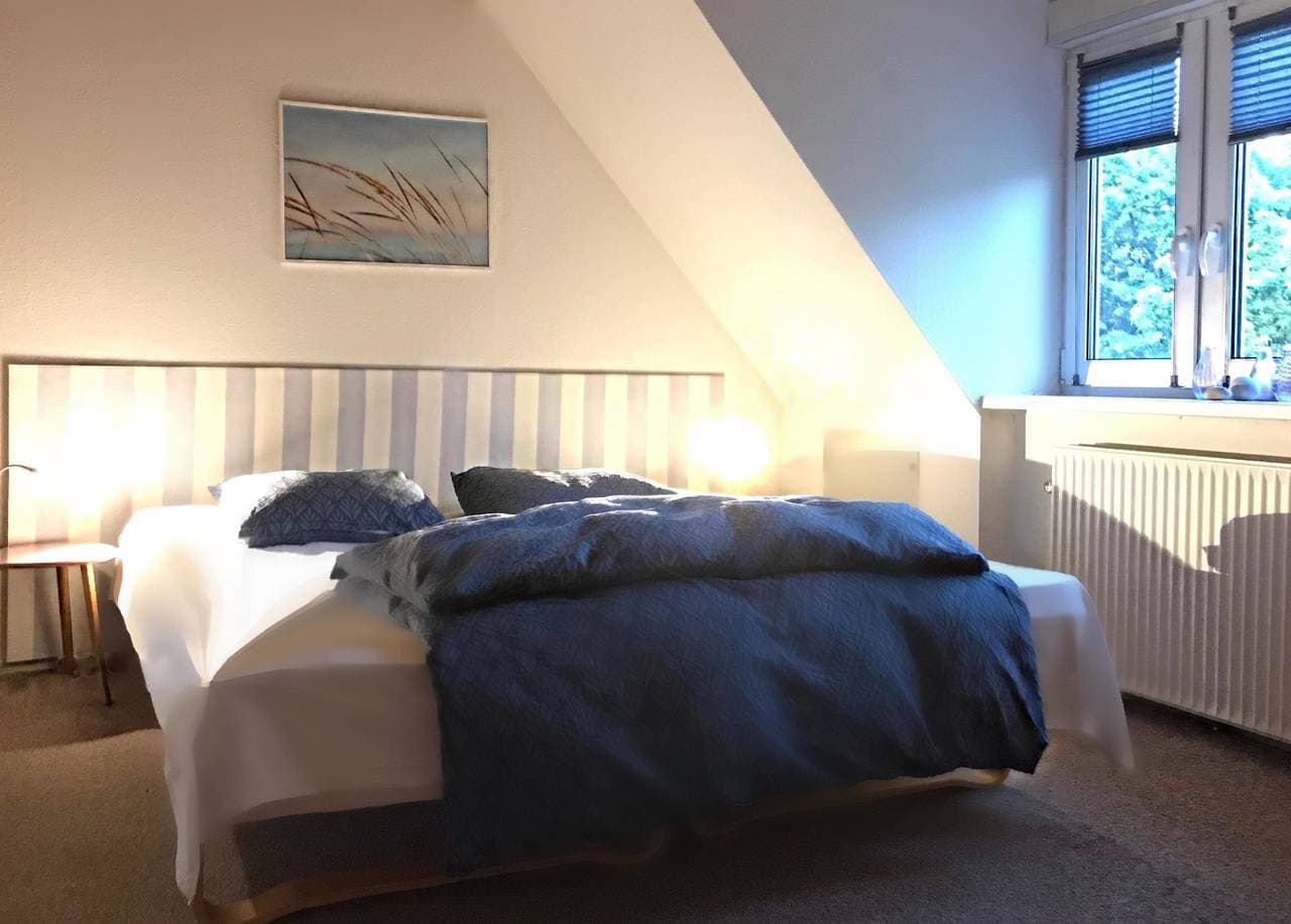 Foto 8 von 14: Gudhjem ... unsere Ferienwohnung mit tollem Meerblick