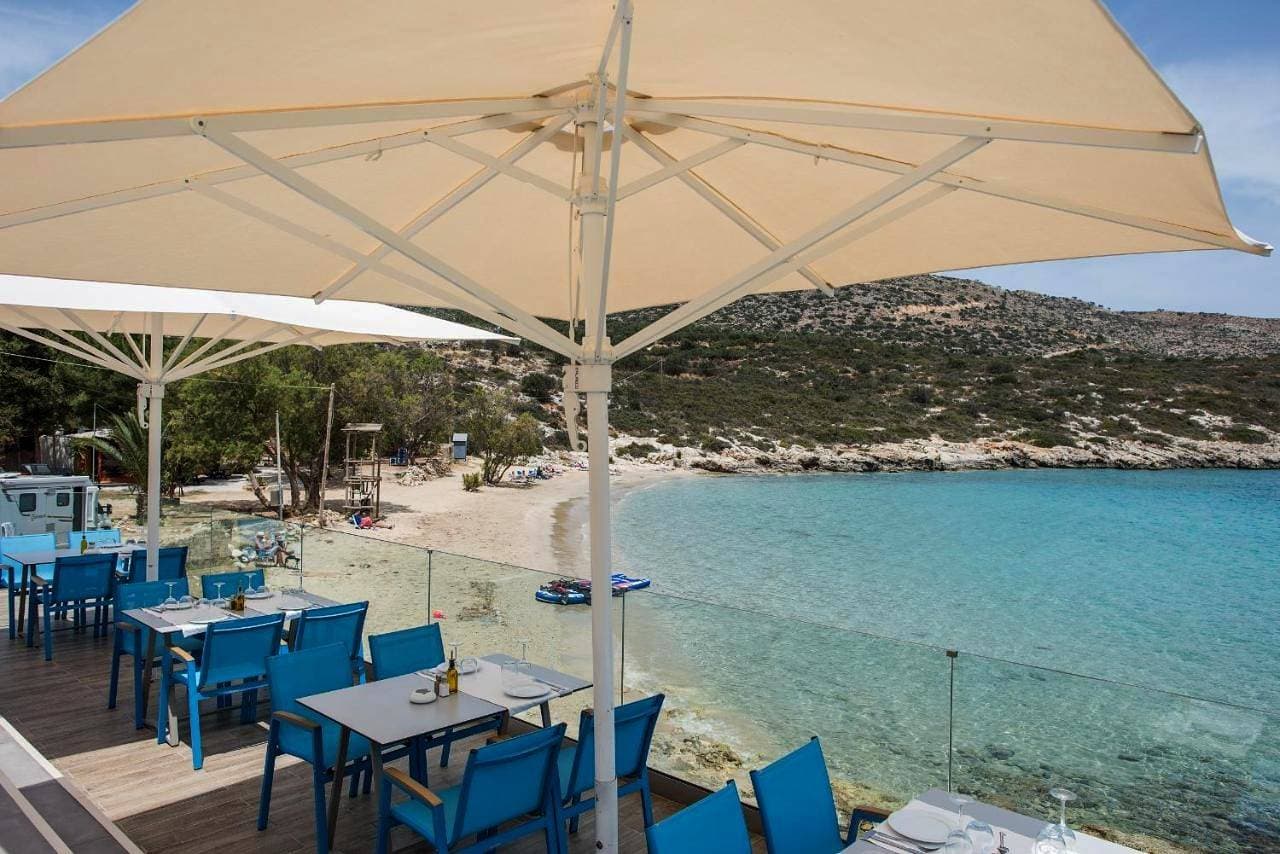 Foto 4 von 80: Three-Bedroom Villa with Private Pool