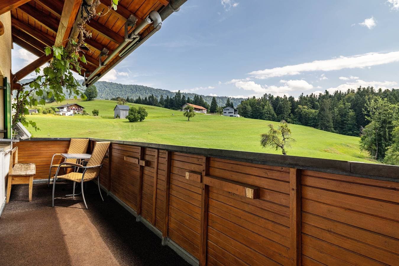Foto 6 von 35: Apartment 'Kojen' mit Bergblick, Gemeinschaftsgarten und WLAN