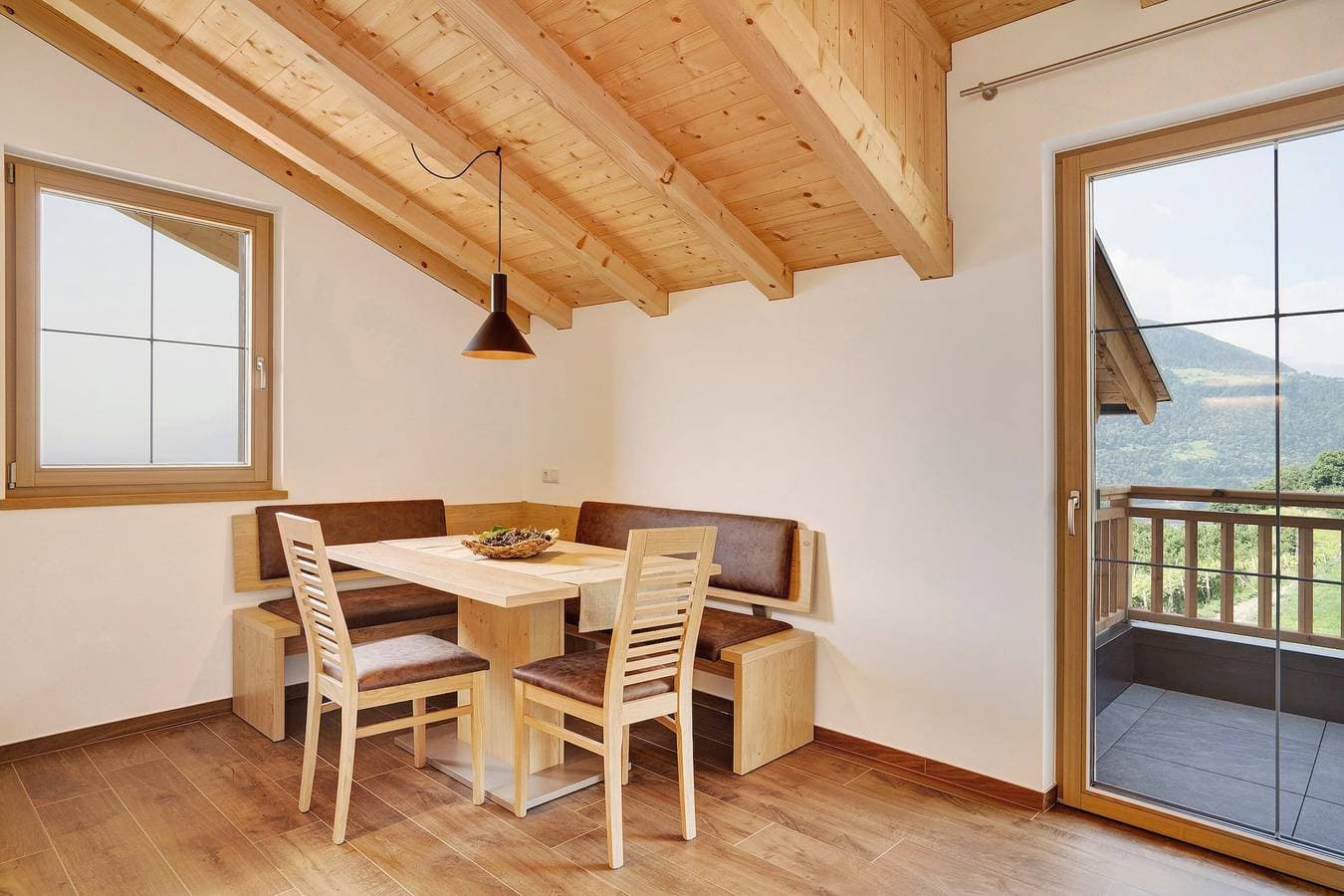 Foto 4 von 17: Ferienwohnung "Weinberg" mit Bergblick, WLAN, Terrasse, Balkon & Garten