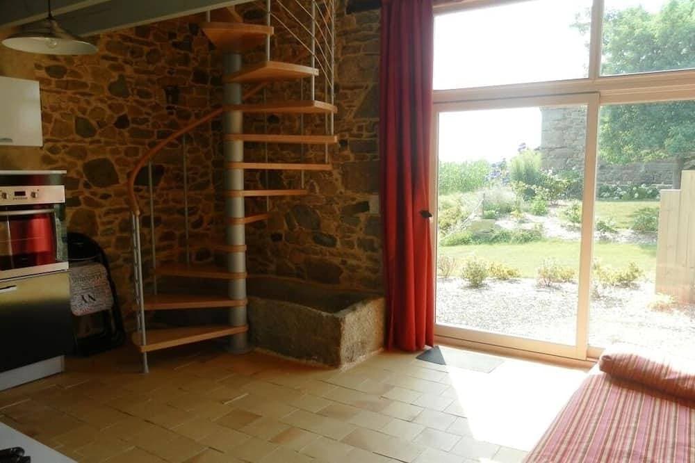 Foto 12 von 16: Ferienhaus 4/6 Pers. in der Nähe der Monts d'Arrée und der Pink Granite Coast