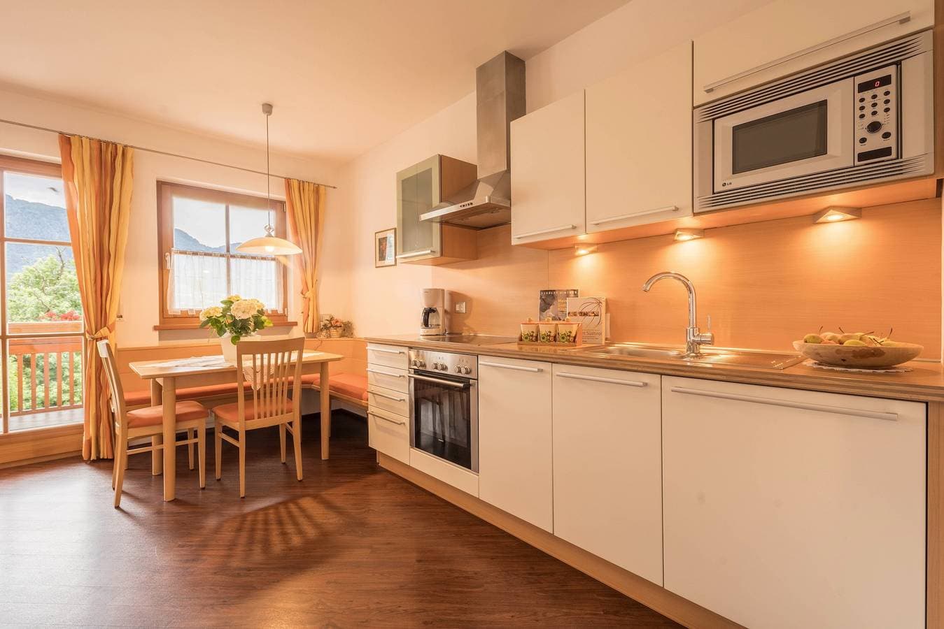 Foto 2 von 20: Gemütliche Ferienwohnung "Tischlerhof - Typ B mit Balkon" mit WLAN