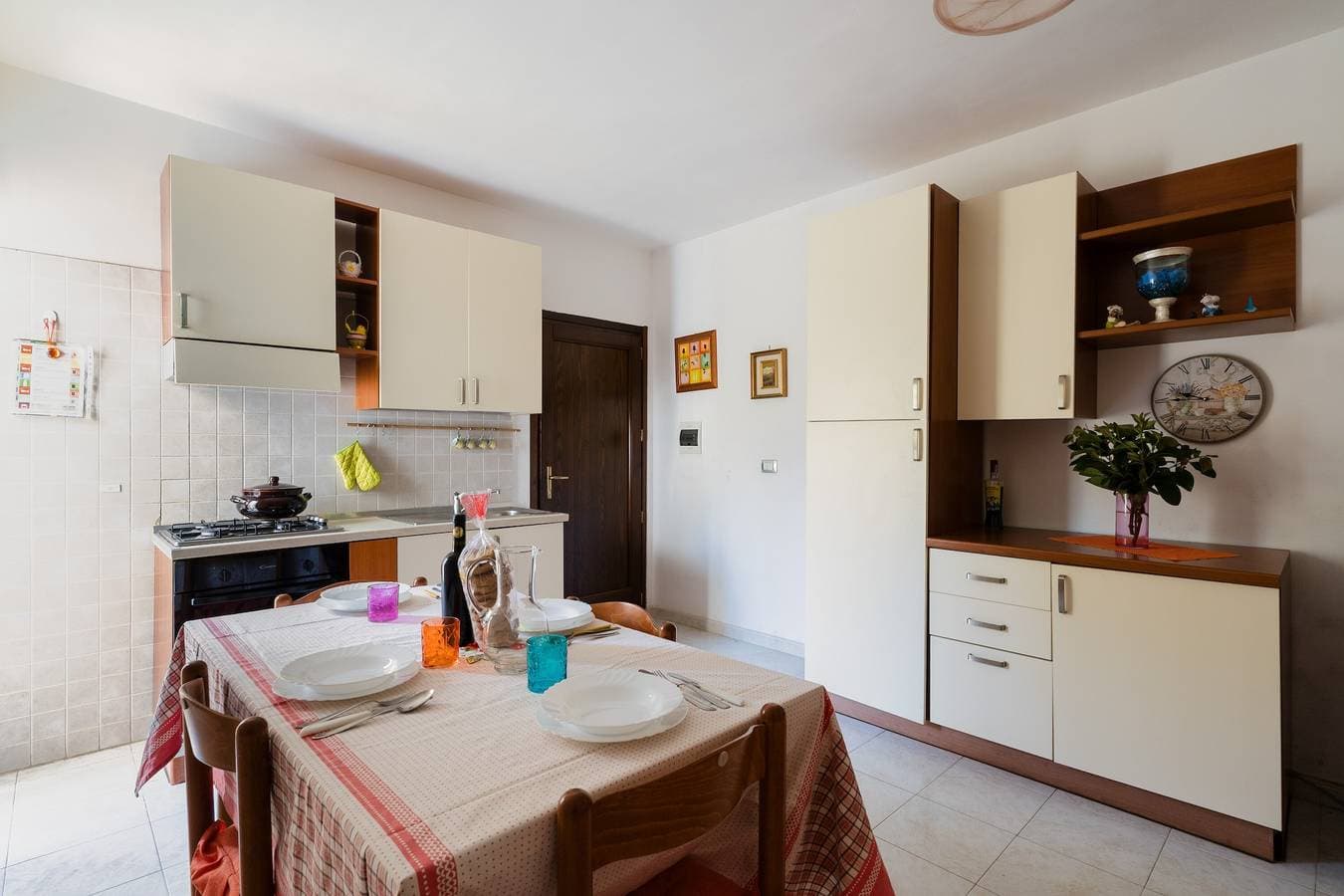 Foto 4 von 27: Apartment „Casa Le Vele“ mit privater Terrasse, WLAN und Klimaanlage