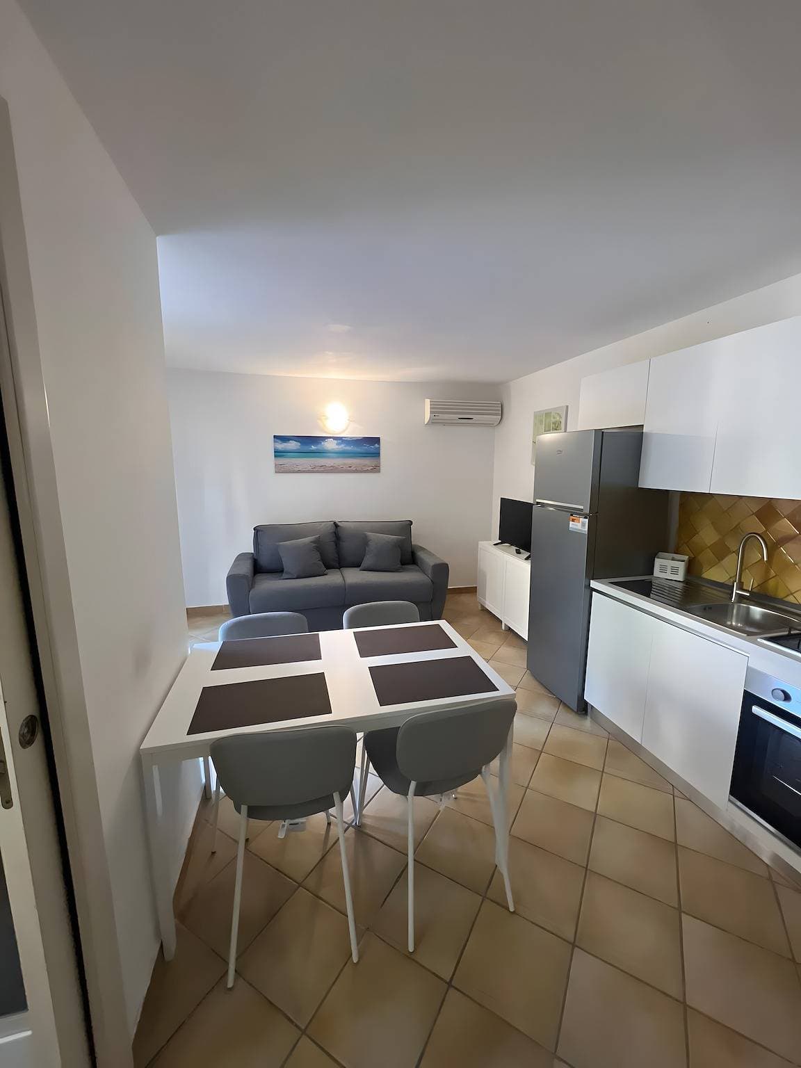 Foto 5 von 19: Ferienhaus "Residenz Orizzonti App N 3" mit privater Terrasse und Klimaanlage