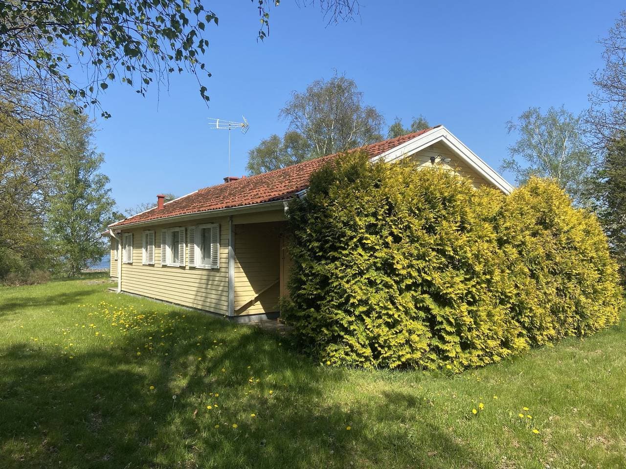 Foto 2 von 23: Ferienhaus mit Meerblick in den Schären