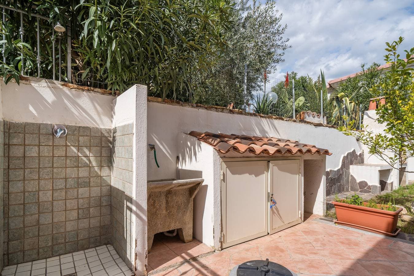 Foto 5 von 24: Ferienwohnung 'Rebecca' mit privater Terrasse und privatem Garten