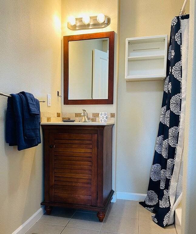 Foto 2 von 6: Grandview Adu - Stylish, comfortable, 1 bed/2 bath apartment close-in!