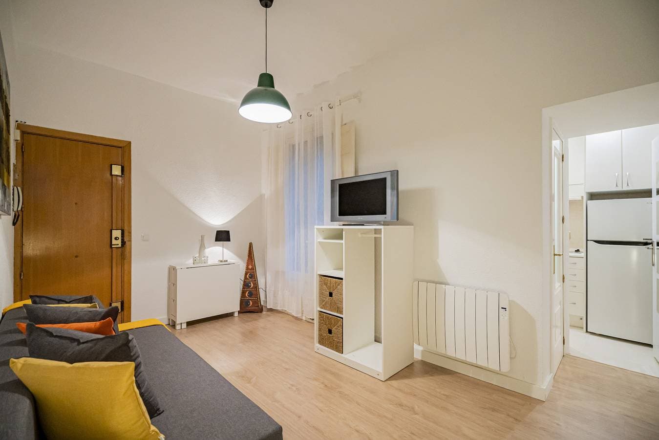 Foto 3 von 36: M Apartamento Madrid centro Bilbao-Fuenc