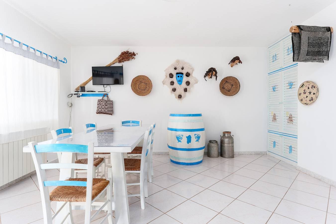 Foto 10 von 34: Ferienwohnung 'mamuthones' mit Meerblick, WLAN, Terrasse und Gemeinschaftspool