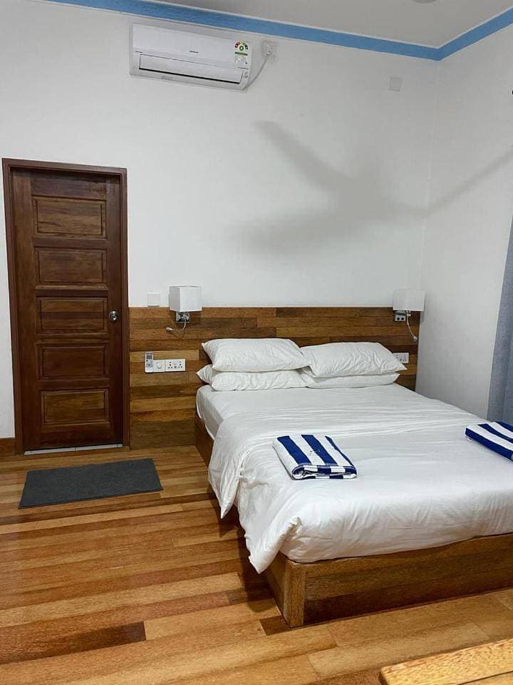 Foto 8 von 9: Budget Double Room