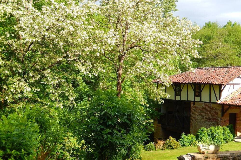Foto 10 von 30: Moulin de Saint Cricq, Ungewöhnliches Ferienhaus am Fluss mit Swimmingpool und Sauna