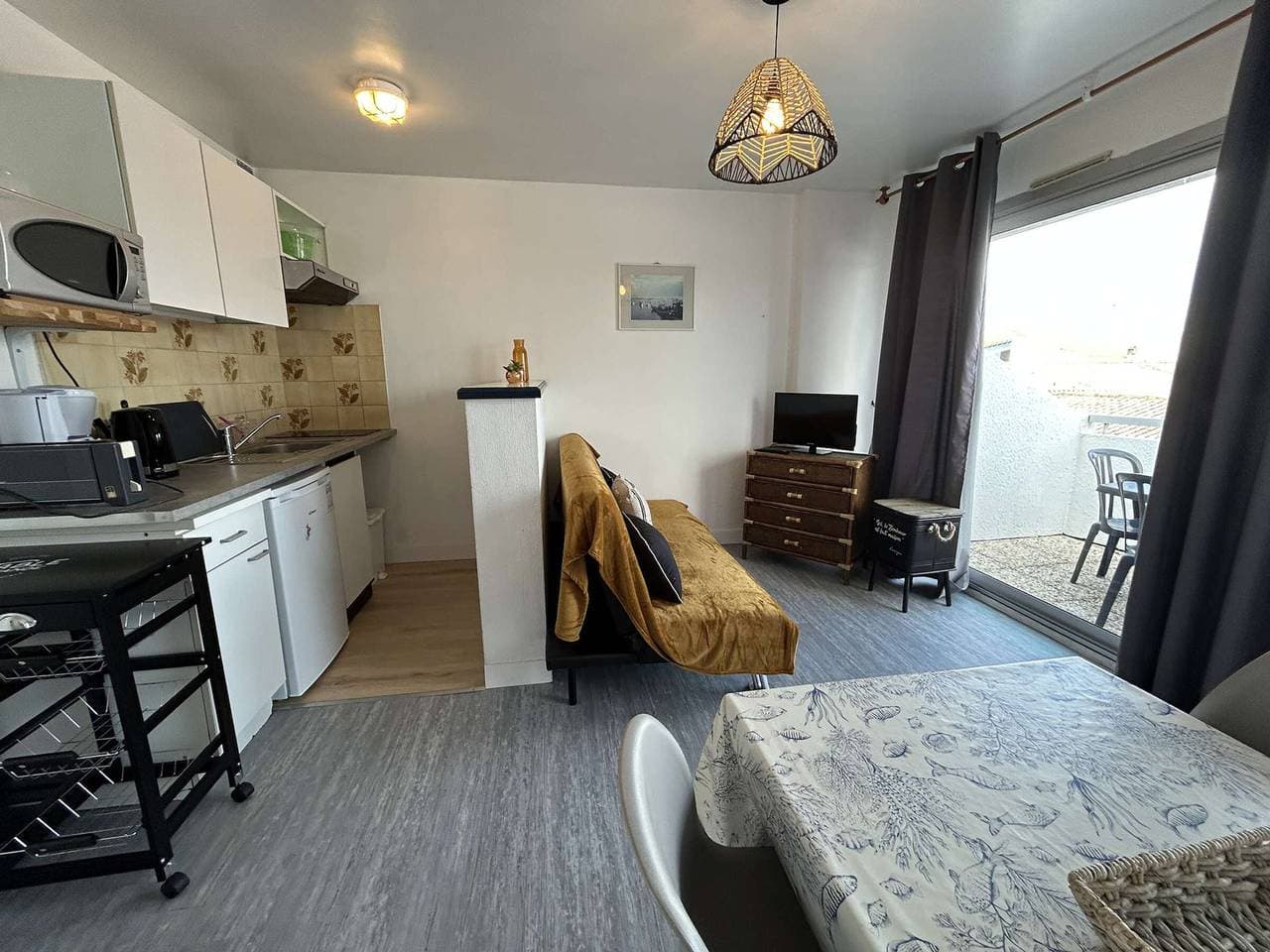 Foto 2 von 21: 2-Zimmer-Wohnung mit Balkon, strandnah