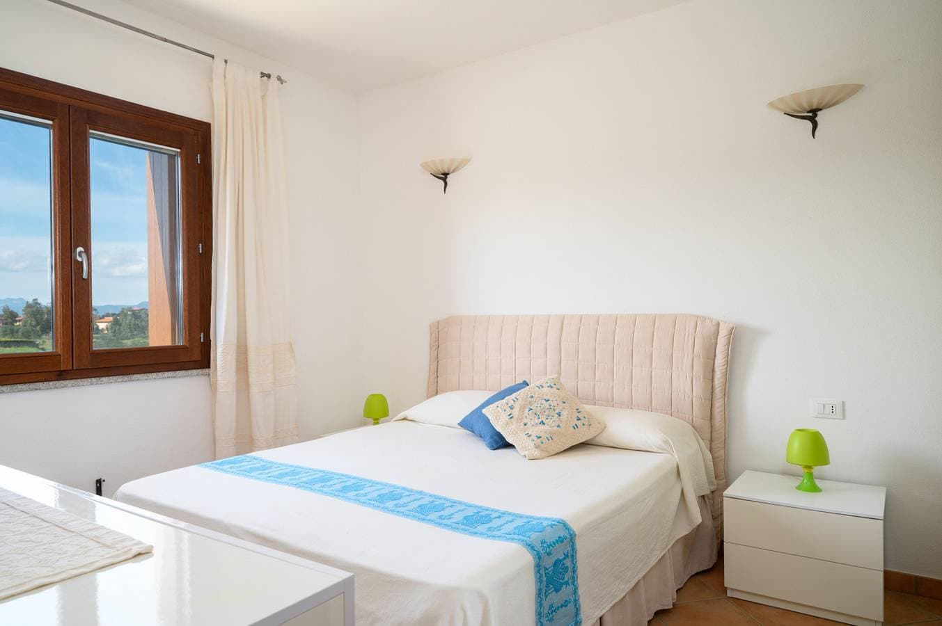 Foto 12 von 20: Myrsine 54 - Wohnung mit Blick auf Marina Maria und Tavolara