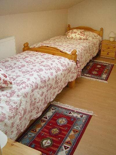 Foto 2 von 5: Two-Bedroom Holiday Home