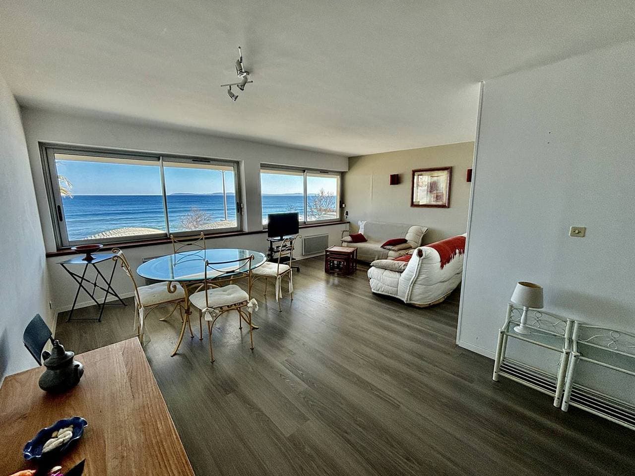 Foto 2 von 14: Einzigartige Wohnung am Meer in Lavandou