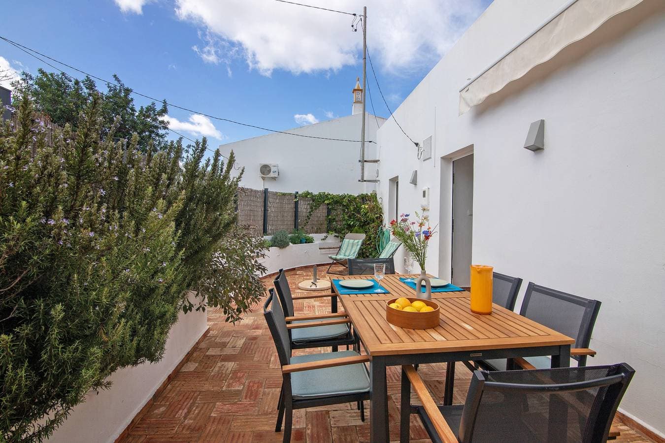 Foto 5 von 25: Ferienhaus 'Casa Do Limoeiro' mit privatem Garten, WLAN und Klimaanlage