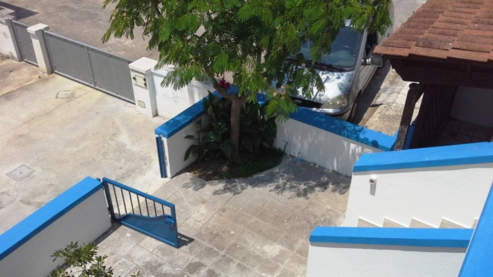Foto 8 von 42: Zentrale Ferienwohnung mit Terrasse, Garten und Parkplatz