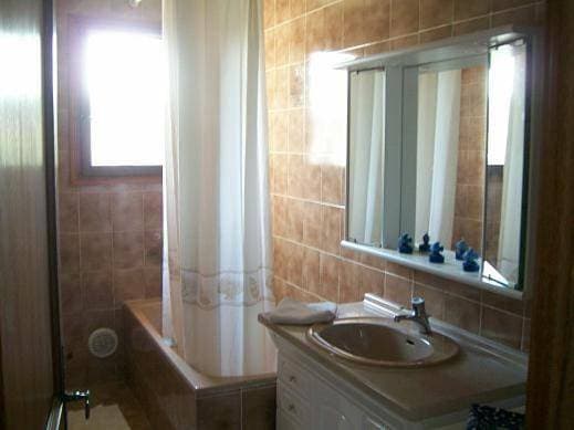 Foto 5 von 15: Two-Bedroom Apartment
