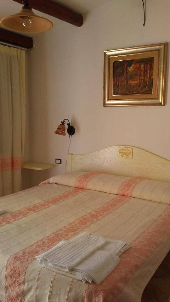 Foto 7 von 9: Double Room
