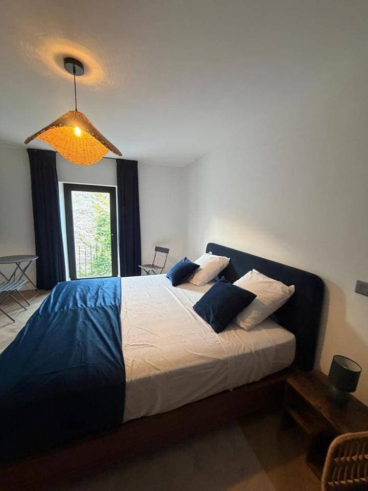 Foto 9 von 31: Three-Bedroom Apartment - High Floor