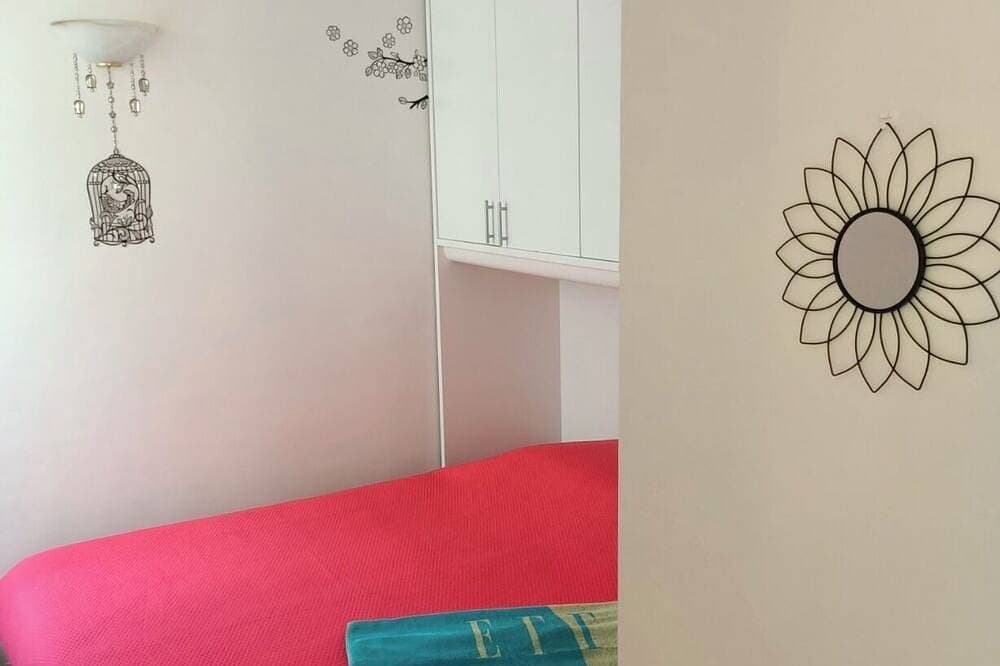 Foto 2 von 17: Schöne moderne Wohnung: Meerblick, Menton Garavan