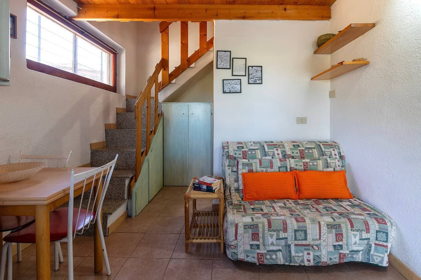 Foto 10 von 28: Ferienwohnung 'Monolocale' mit Meerblick, privatem Garten und Klimaanlage