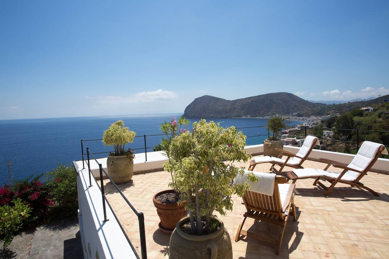 Charmantes Haus in Lipari mit Meerblick 1