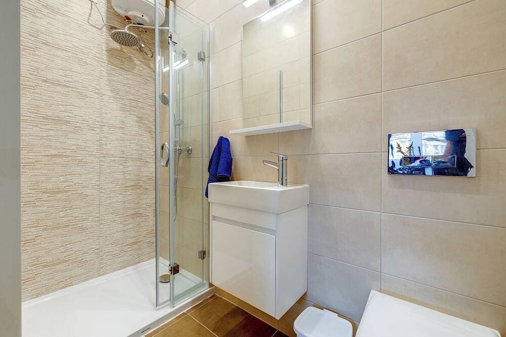 Foto 4 von 30: Stylish 1Br Studio Apt in Gzira
