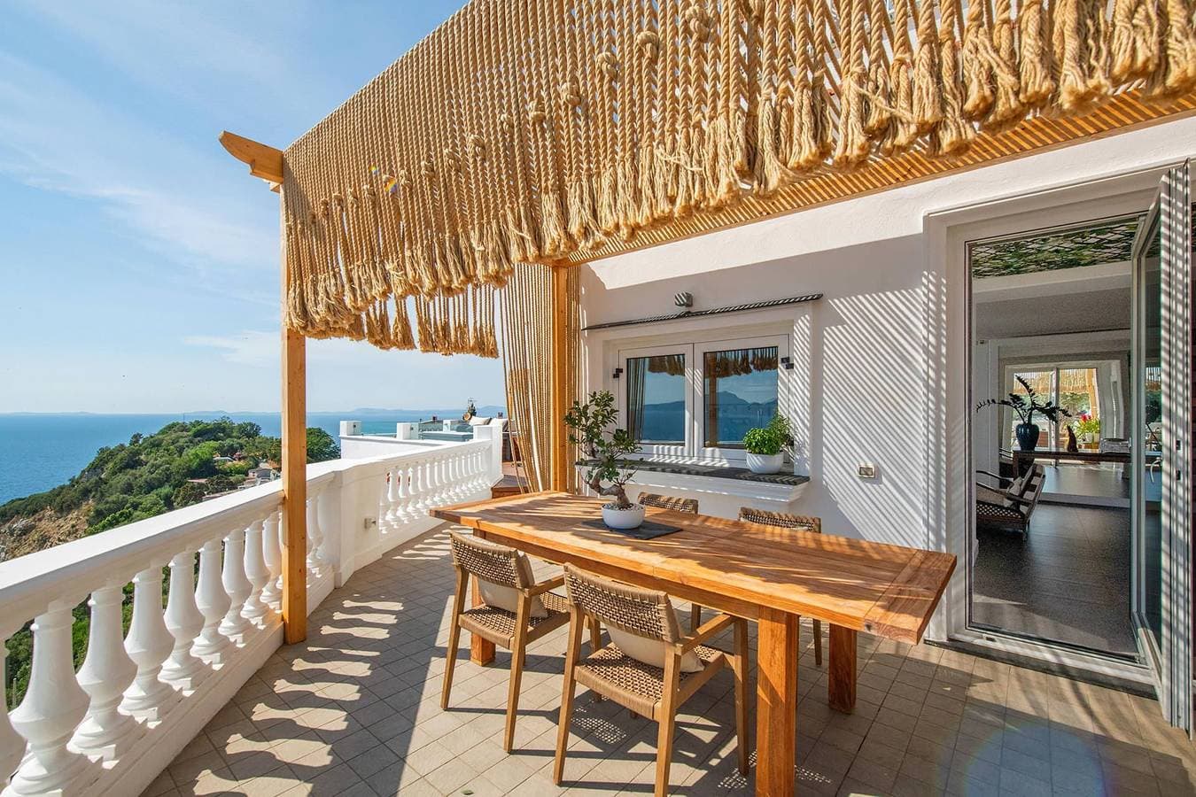 Foto 12 von 53: Villa für 5 Personen mit Terrasse