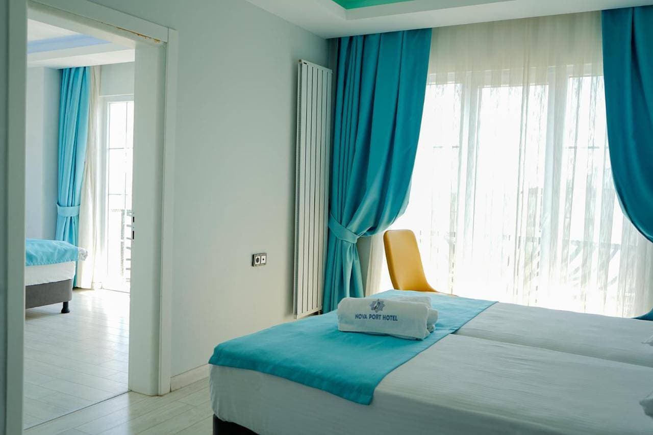 Foto 9 von 10: Quadruple Room with Sea View