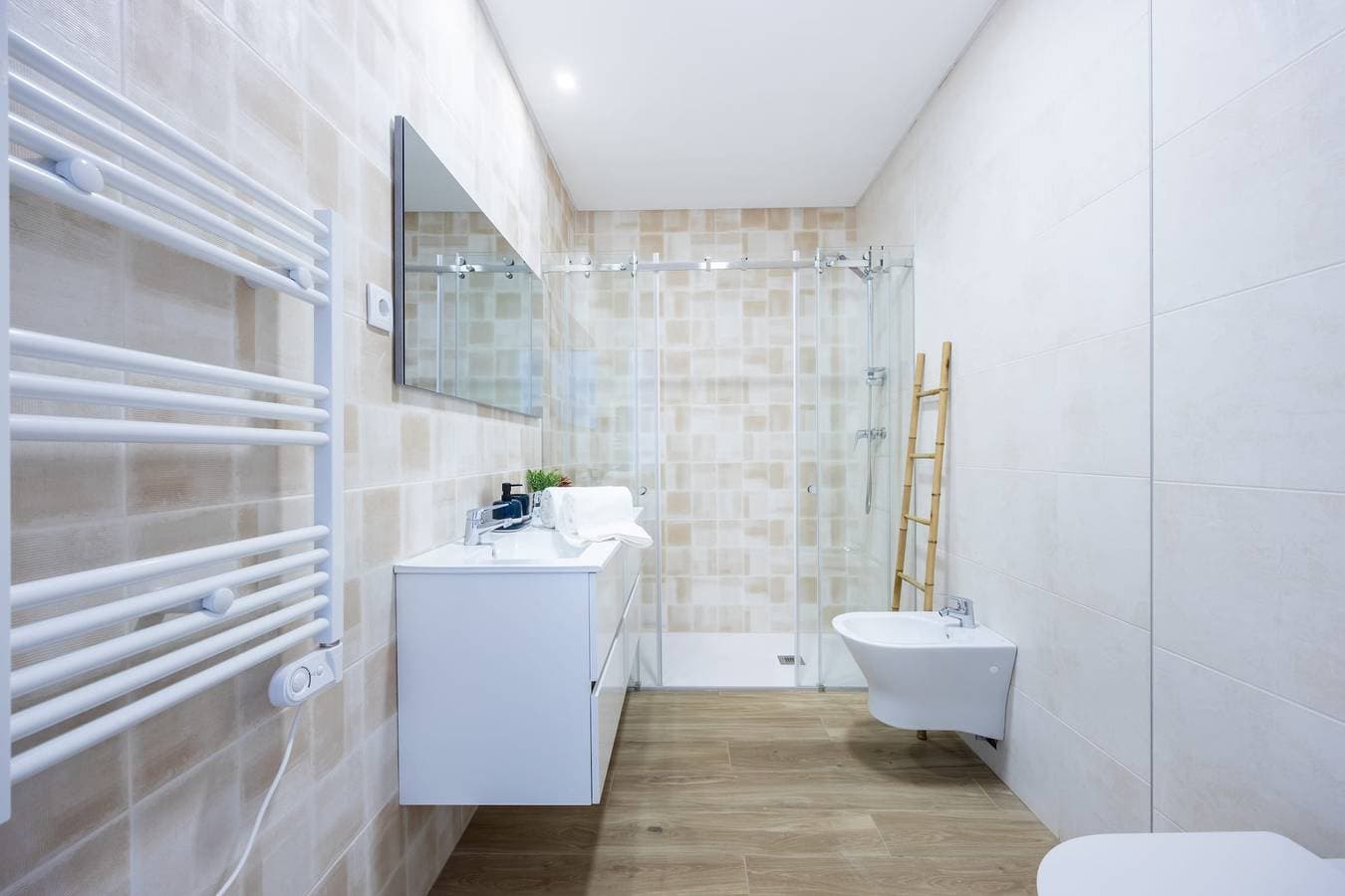 Foto 6 von 25: The Kuuyi Suite - Burgau