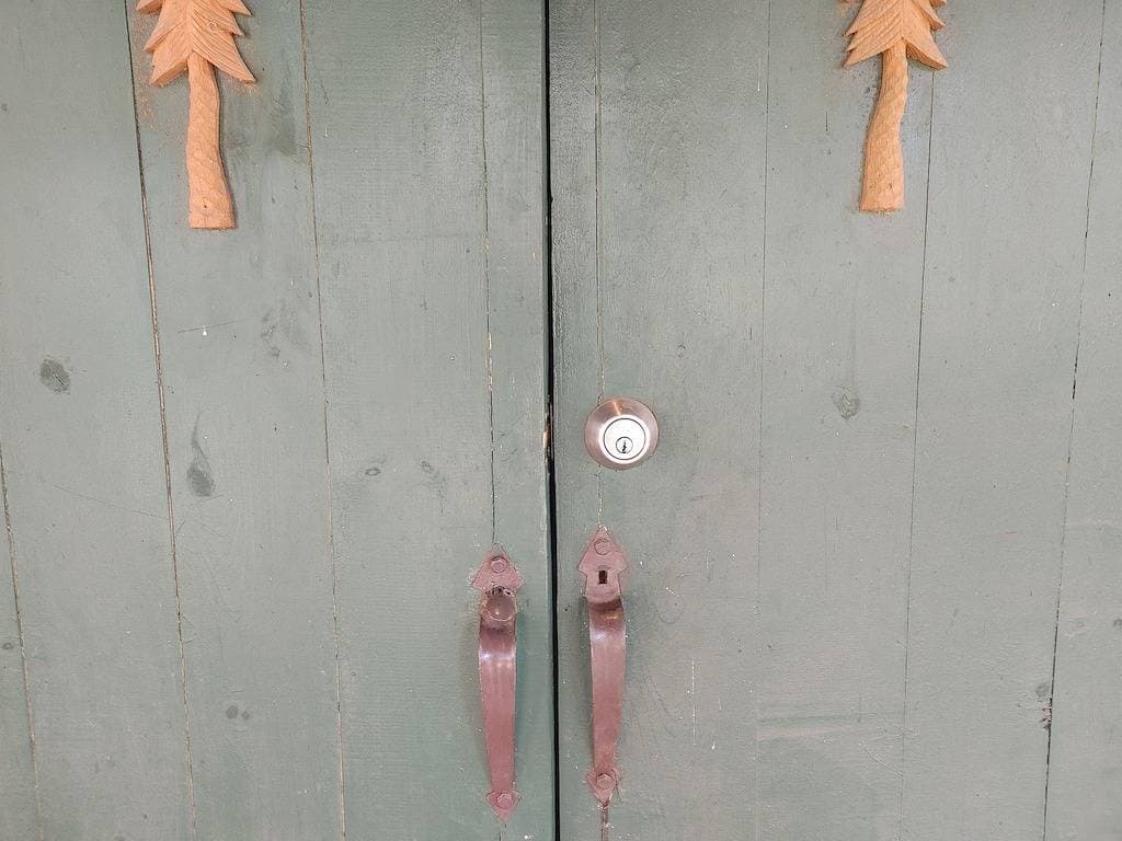 Foto 11 von 28: Die historische Stansfield Cabin mit Wi-Fi