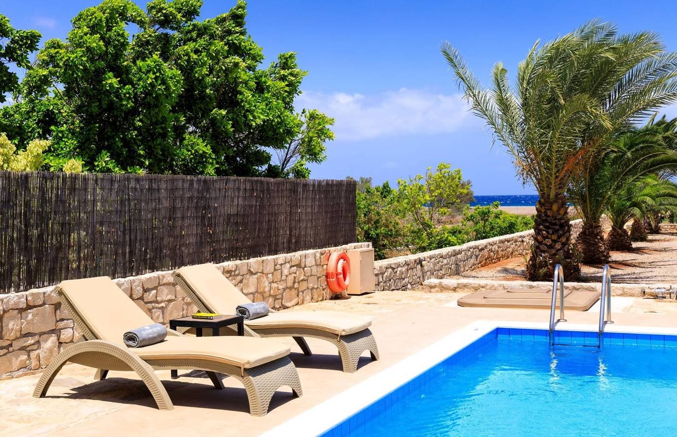 Foto 9 von 16: Villa für 2 Personen mit Pool