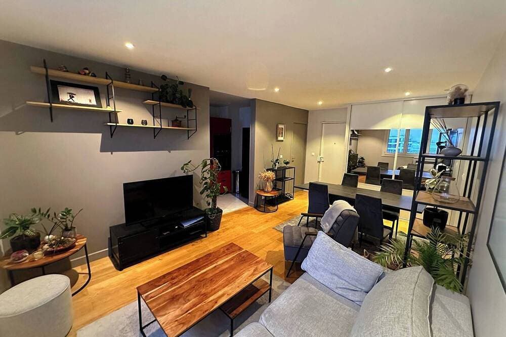 Foto 7 von 11: Moderne 2P-Wohnung Le Lolive in Pantin