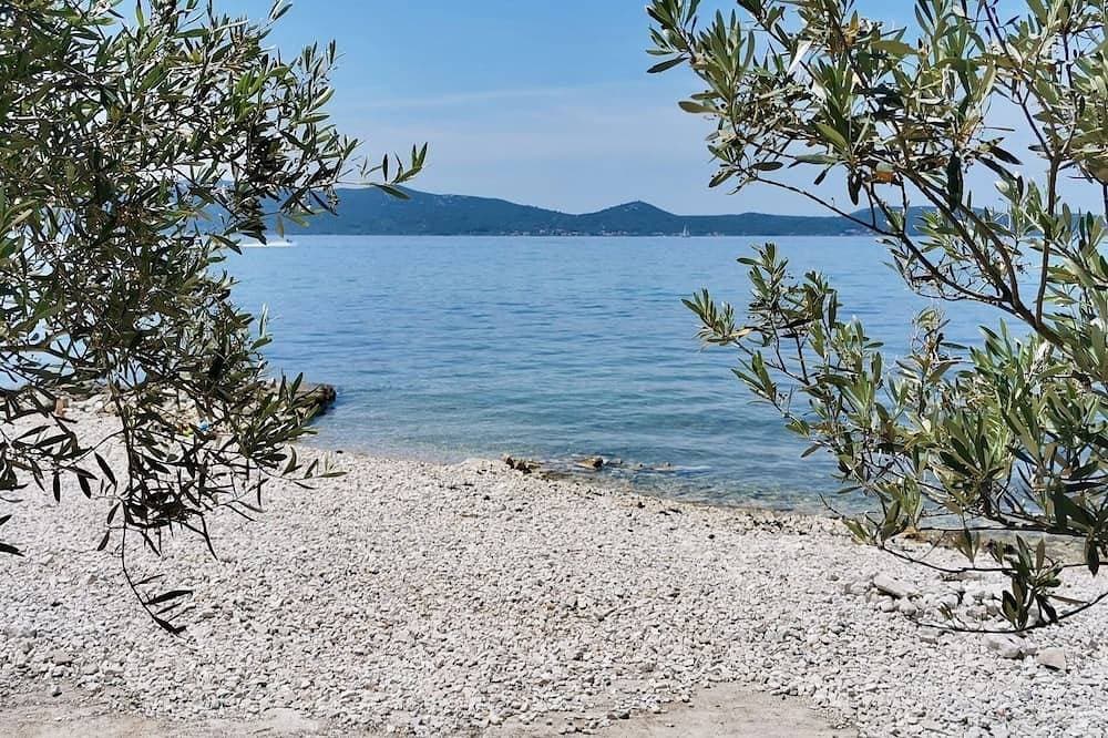 Apartment 30m vom Meer, Mit Boje für Boote vor dem HausDirekt am Meer, (4+1) 1