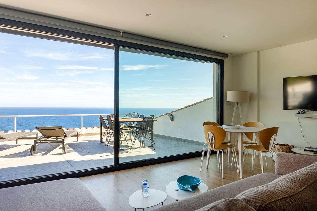 Foto 10 von 43: Apartment 'La Terrasse De La Mer 6' – Meerblick, WLAN, Klimaanlage