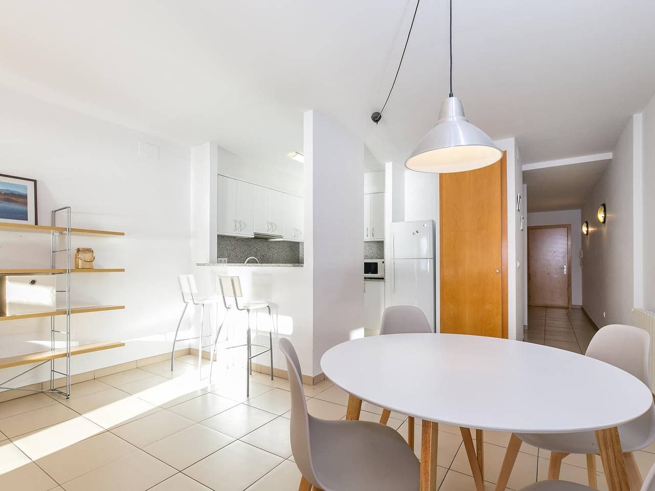 Foto 6 von 20: Helles 1-Zimmer-Apartment direkt am Strand in Roses
