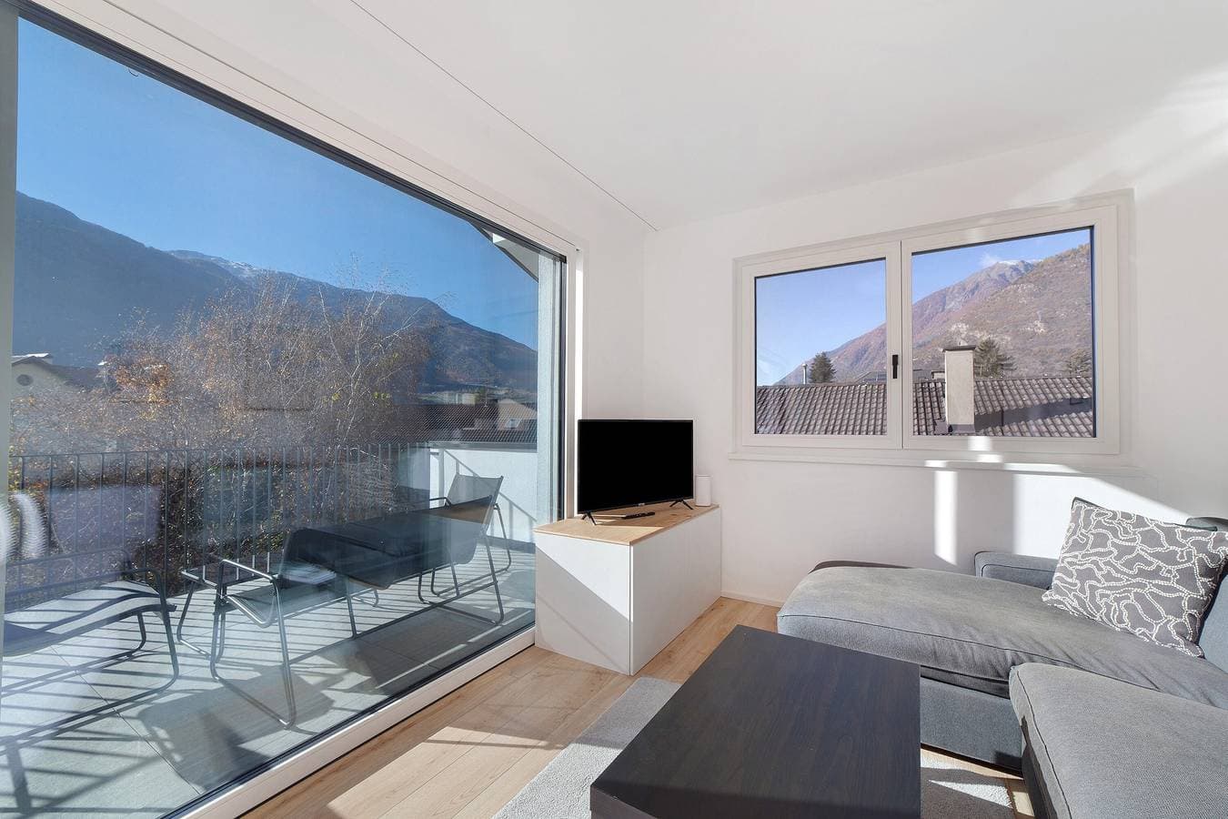 Foto 3 von 28: Apartment 'Naturns Mountain Suite' mit Bergblick, privater Terrasse und WLAN