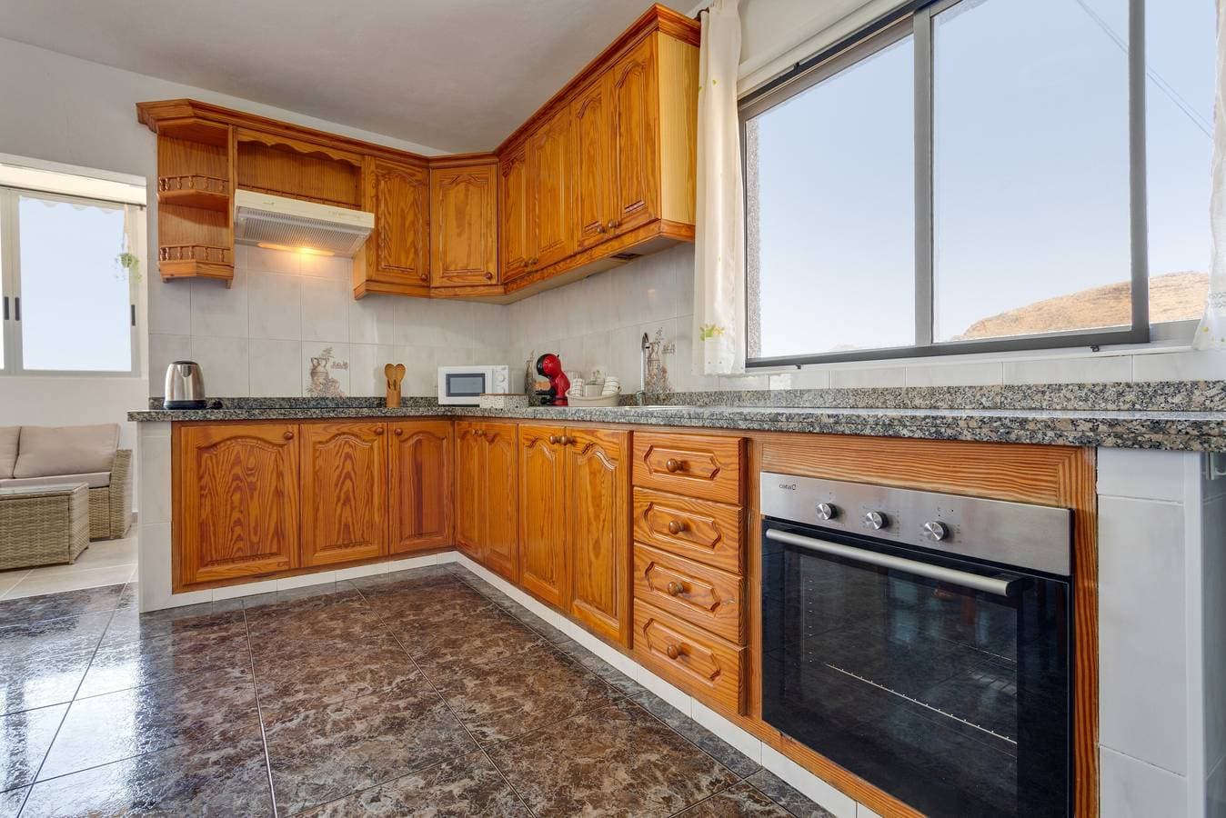 Foto 4 von 28: Ferienwohnung 'Golden Sunset' mit Meerblick, privater Terrasse und WLAN