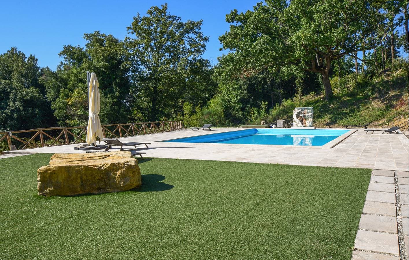 Foto 6 von 23: Monteverdi Marittimo Wohnung mit Pool und Küche