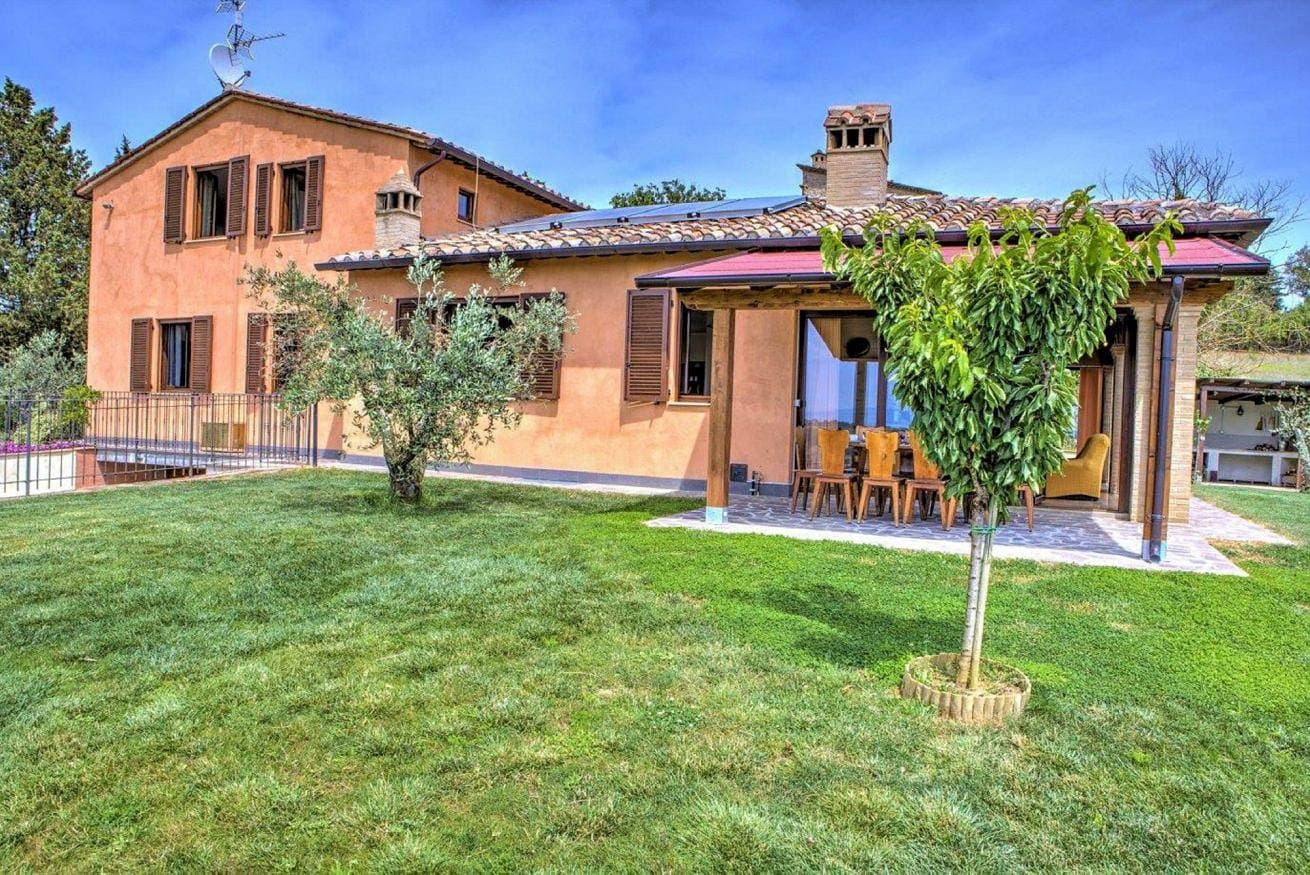 Foto 12 von 54: Villa für 12 Personen mit Pool