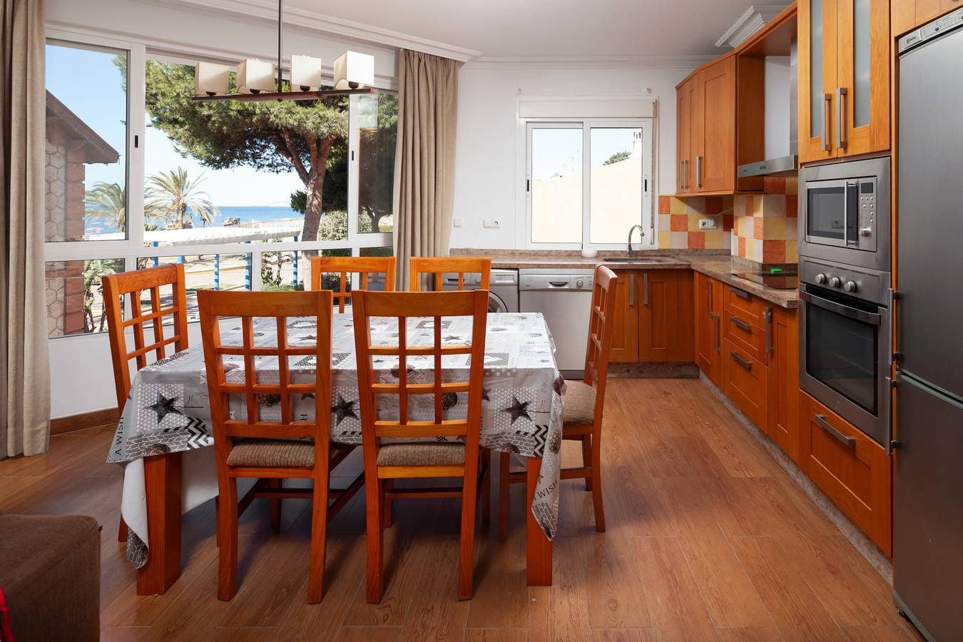 Foto 4 von 28: Ferienwohnung 'Apartamento Bellamar' mit Meerblick und Klimaanlage